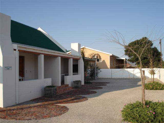 Aant Dorpseind Hotel Vanrhynsdorp Exterior photo